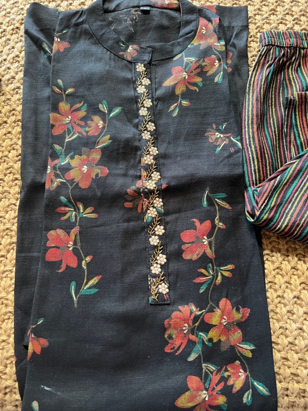 Embroidered Floral Black Kurta with Red Bouquet Print